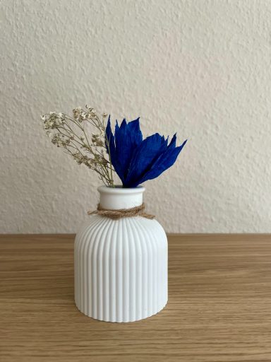 kleine Blümchenvase